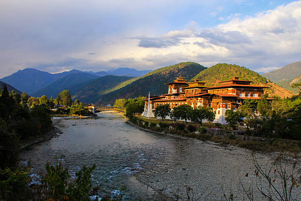 The Art of Smart Travel: Plan Better, Explore More, and Travel with Confidence